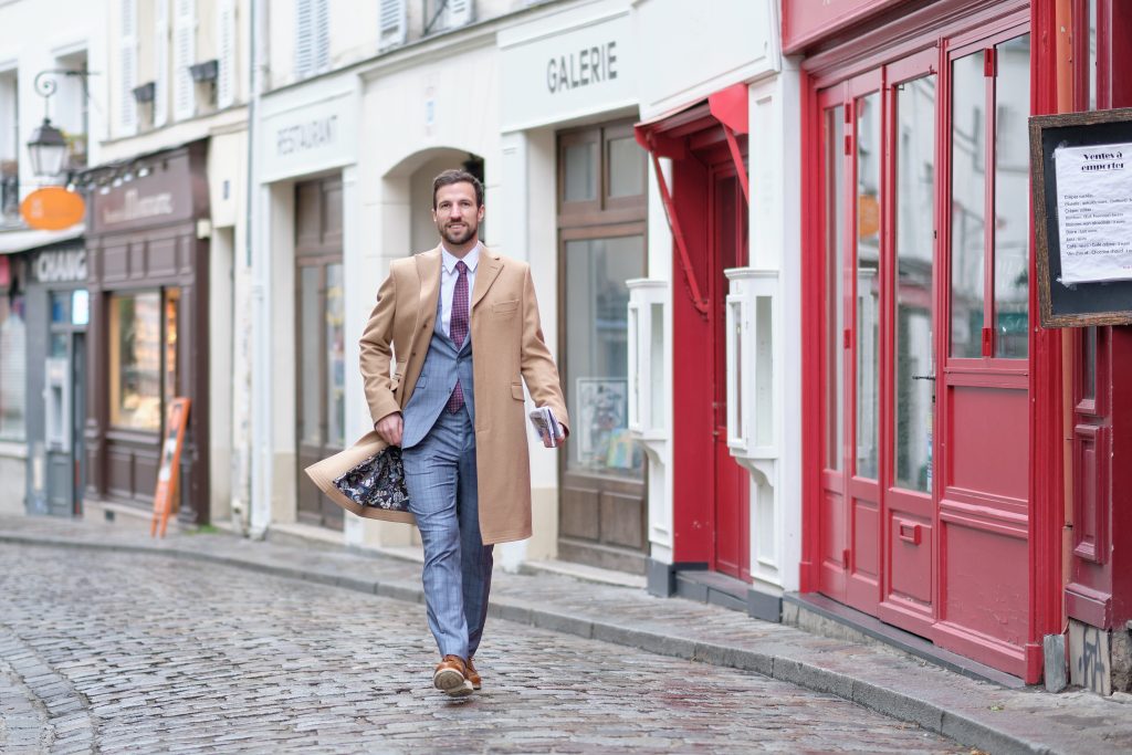 Manteau camel sur mesure Atelier Coqlico x Marie Claire